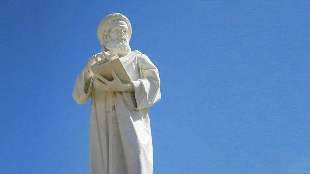 مرگ خواجه، سنگ بوسهل