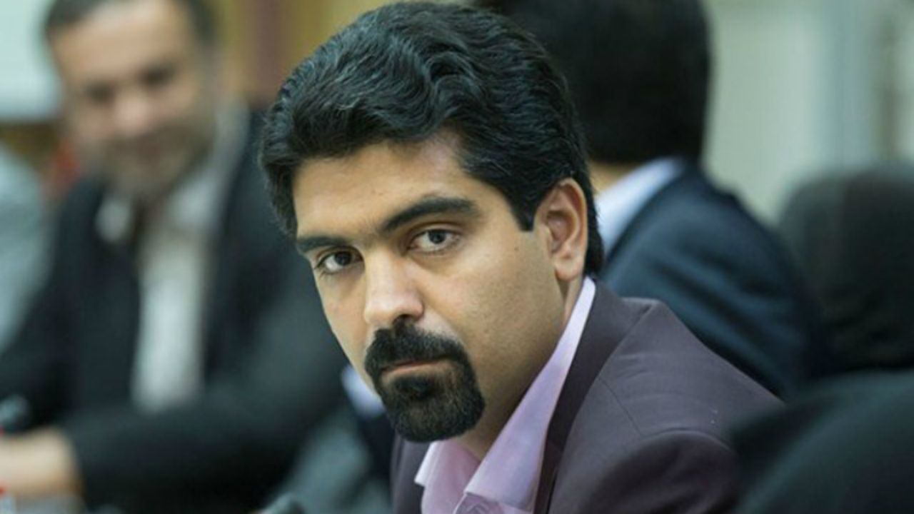 نتیجه پیگیری‌های علی شمخانی برای حضور من در شورای یزد مشخص نیست/ اگر مشکل همه اقلیت‌ها حل نشود به شورا نمی‌روم