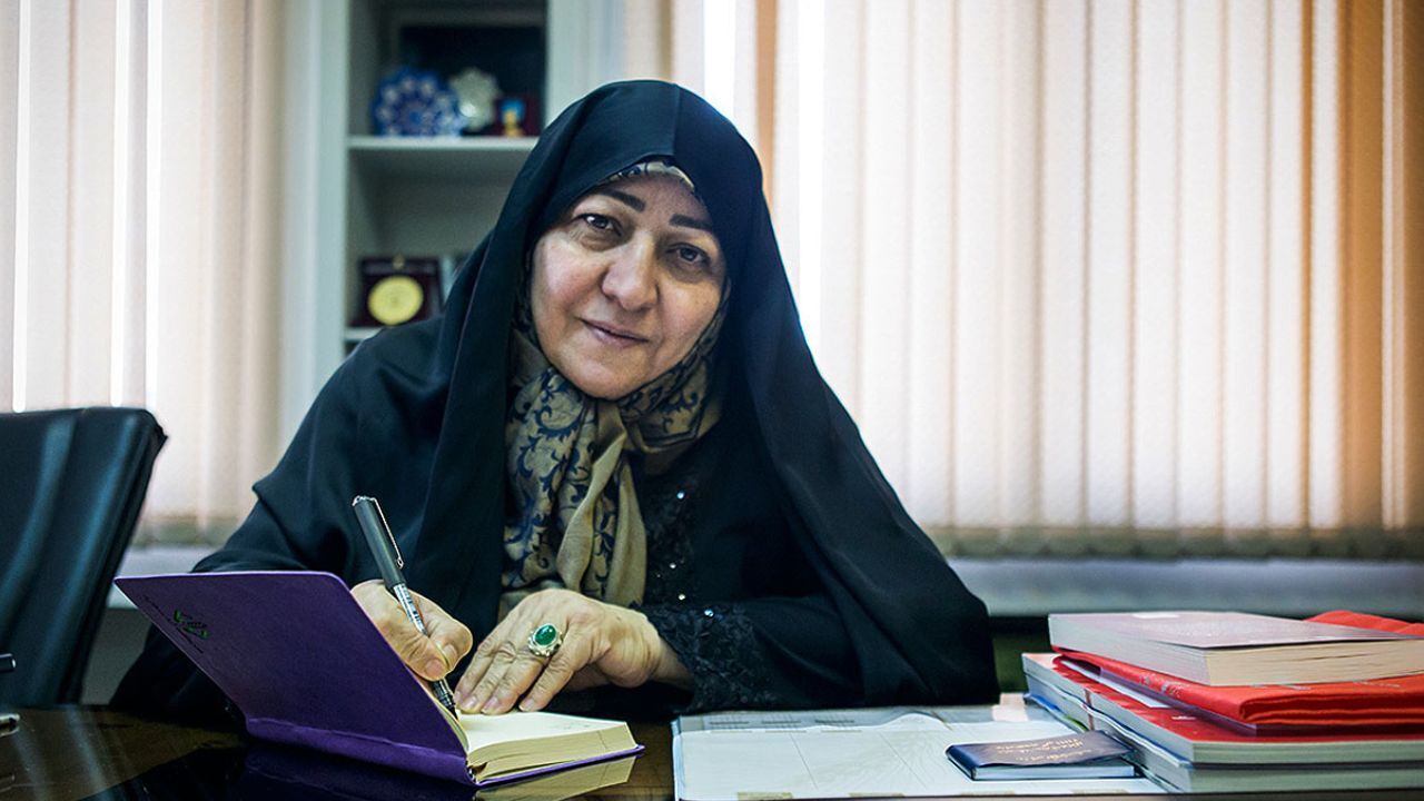 دستگاه قضایی و شورای شهر پرونده‌های شهرداری گذشته را پیگیری کنند
