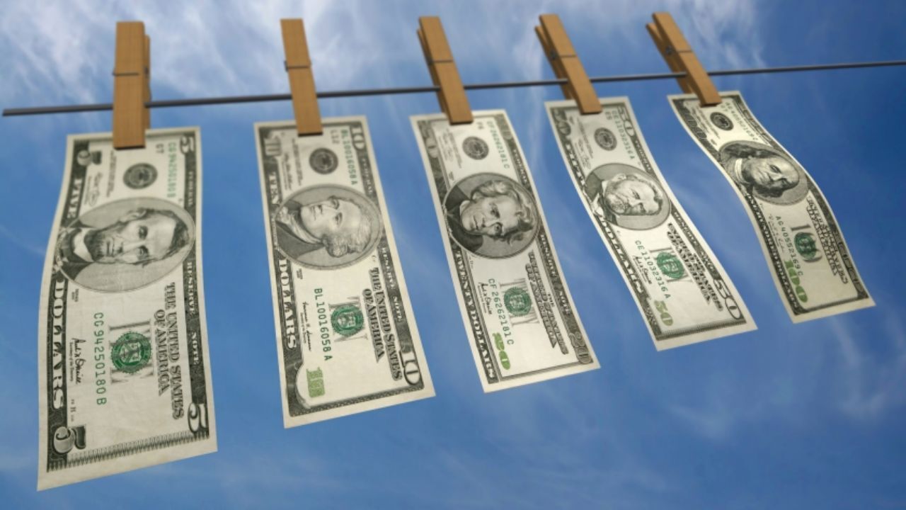 مذاکرات مالزی و لوکزامبورگ بر سر پرونده پولشویی 100 میلیون دلاری