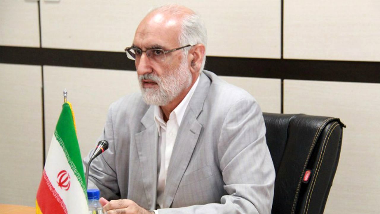 شناسایی یک زن در ارسال پیامک‌‎های تهدیدآمیز به نمایندگان مجلس/ چرا باید کافی‌شاپ‌ها تعطیل شوند، مگر حکومت نظامی است؟