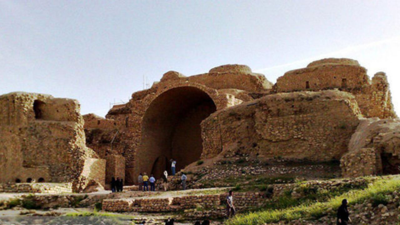 محور ساسانی فیروزآباد جهانی شد