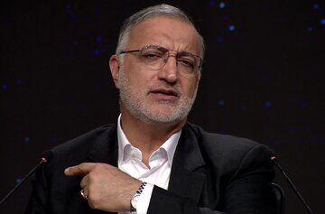 زاکانی: ۱۴ هزار نقطه در تهران هدف حملات اسرائیل قرار گرفته است