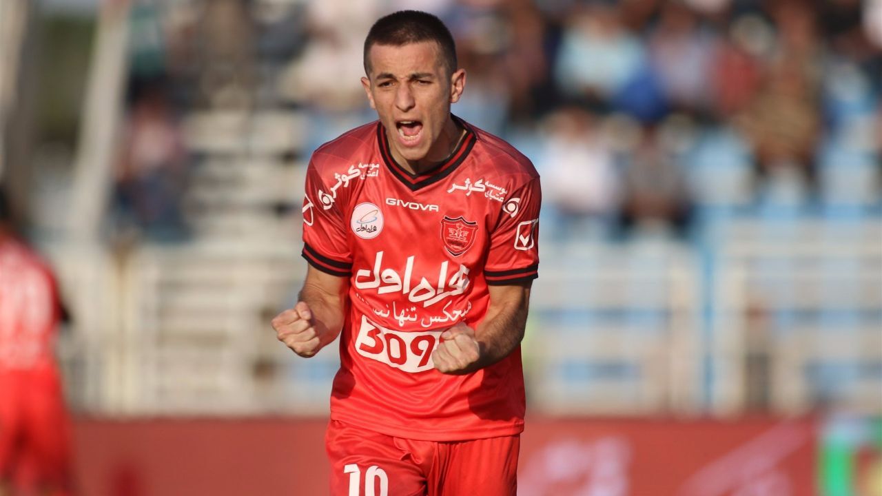 امیدوارم هواداران پرسپولیس از من ناراحت نباشند