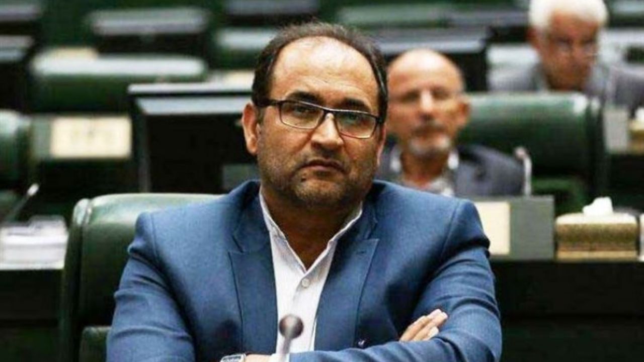 باید شرایط دوتابعیتی‌ها در قانون سخت‌تر شود