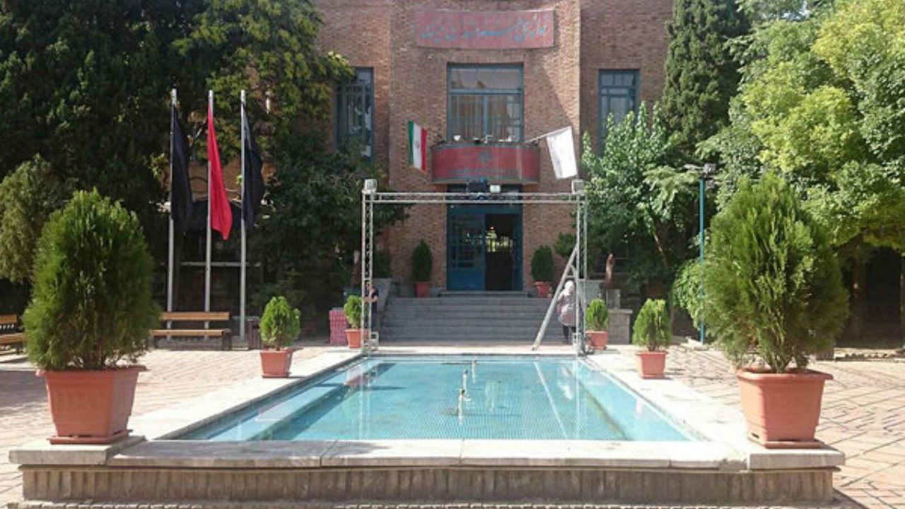 تعطیلات تابستانی خانه هنرمندان ایران