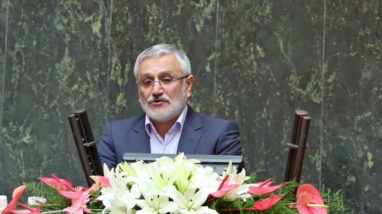 حصر رهنورد، میرحسین موسوی و مهدی کروبی مثل بیماری لاعلاجی شده است/ چرا سید محمد خاتمی را شطرنجی کرده‌ایم؟/ مردم در دوران بگم بگم‌ها هم جایی نرفتند