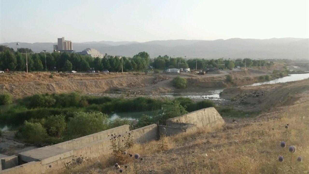 افزایش زمین‌خواری در بستر رودخانه «بشار» یاسوج 