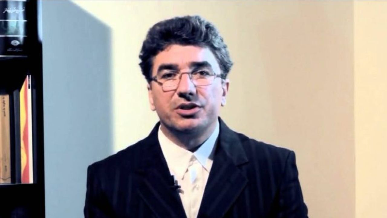 شفافیت، نه افشاگری