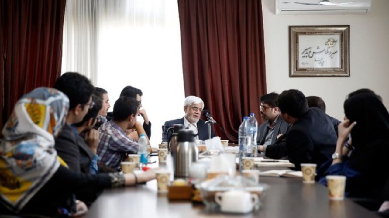 جذب حداکثری همان مثال مردمی «از سروش تا گوگوش» است/ جریانات داخل نظام آلترناتیو نیستند