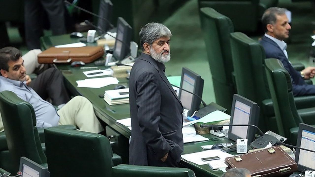 مجلس با ادامه حصر خانگی مخالفت کرده است