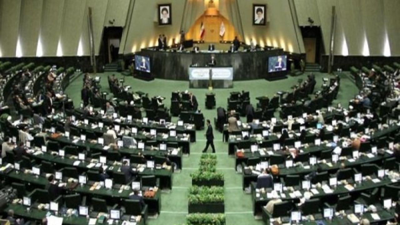 موافقان طرح دائمی شدن قانون استخدام ناجا چه گفتند؟