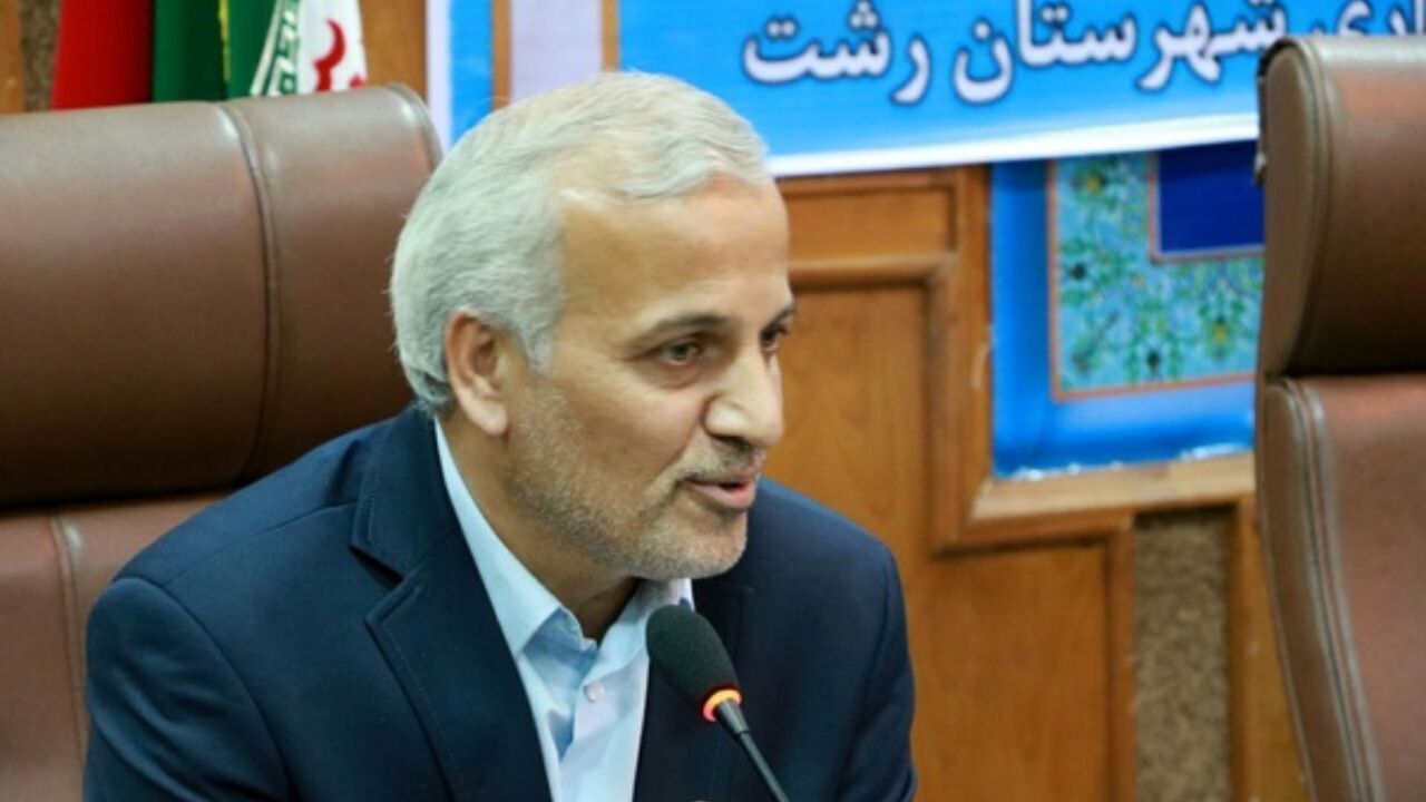 لاریجانی می‌خواست ربیعی استیضاح شود/ دیکتاتوری در مجلس باید روزی تمام شود