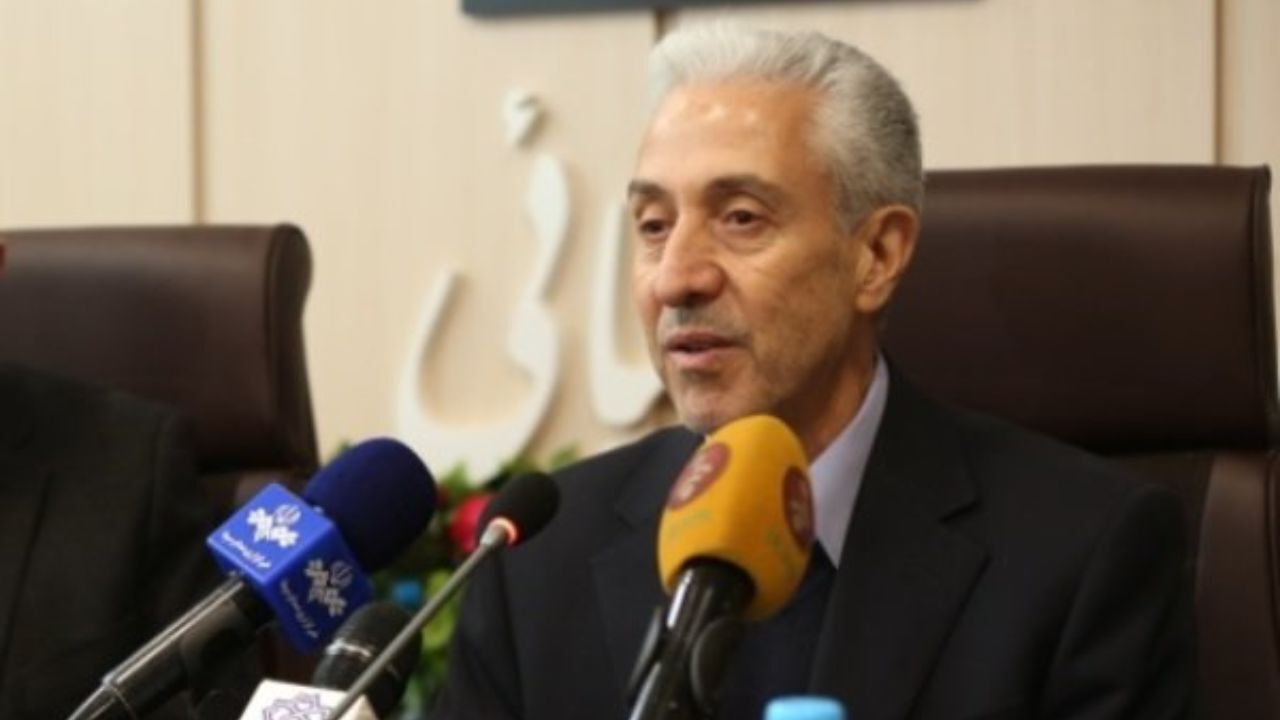 تایید صلاحیت علمی در اختیار ماست و دیگران دخالت نکنند