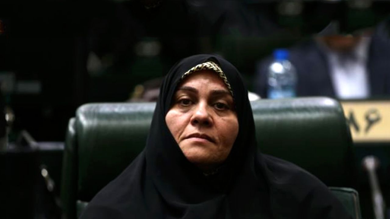 استقبال از لایحه دولت برای حل مشکل دانشجویان ستاره‌دار/ انتقادات وارد است