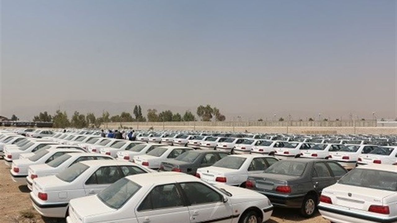 کارگروه متعادل‌سازی قیمت خودور تشکیل شده است