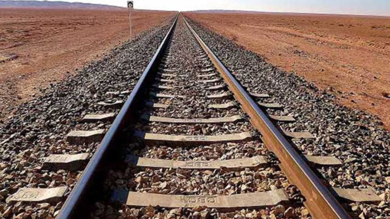 افتتاح 530 کیلومتر خط ریلی