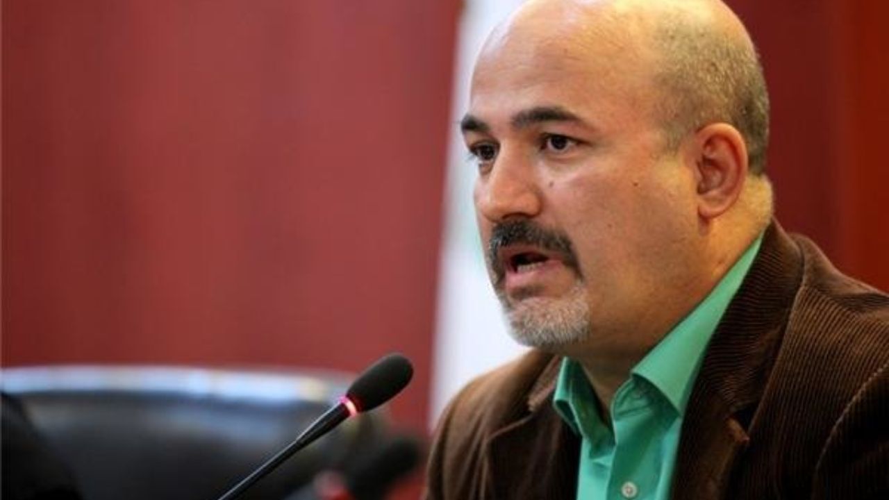 تردد مسوولان با خودروهای گران‌قیمت شیشه‌دودی مانع ترویج دوچرخه‌سواری
