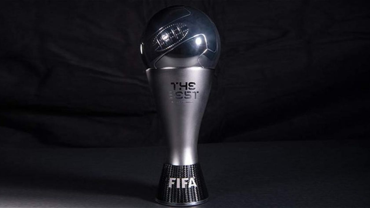 مارکا تیم منتخب فیفا را لو داد