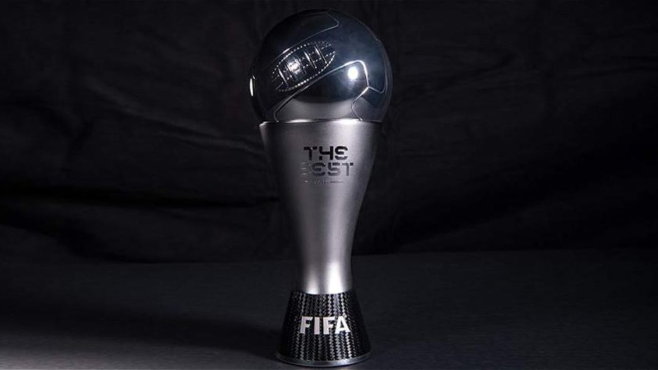مارکا تیم منتخب فیفا را لو داد