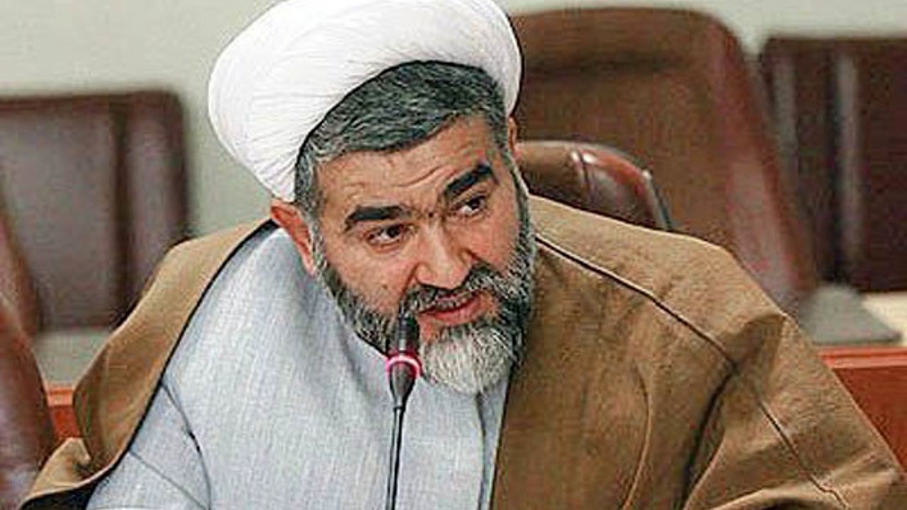جای لاریجانی بودم نمایندگان را پنجشنبه، جمعه و شنبه در مجلس نگه می‌داشتم