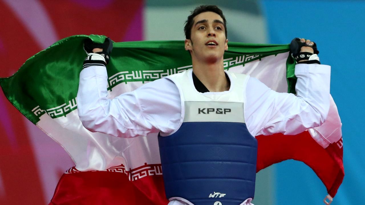 خدابخشی راهی بیمارستان شد