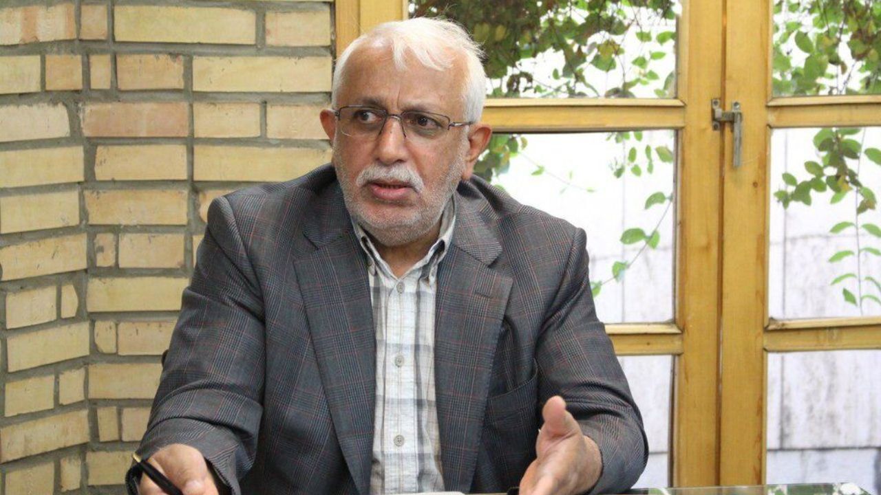 اقتصاد ایران گروگان موضع‌‌گیری‌های دیپلماتیک است/ هیچ کشوری بدون مناسبات خارجی مناسب توسعه پیدا نمی‌کند/ قدرت نظامی وابسته به توانایی و قدرت اقتصادی است