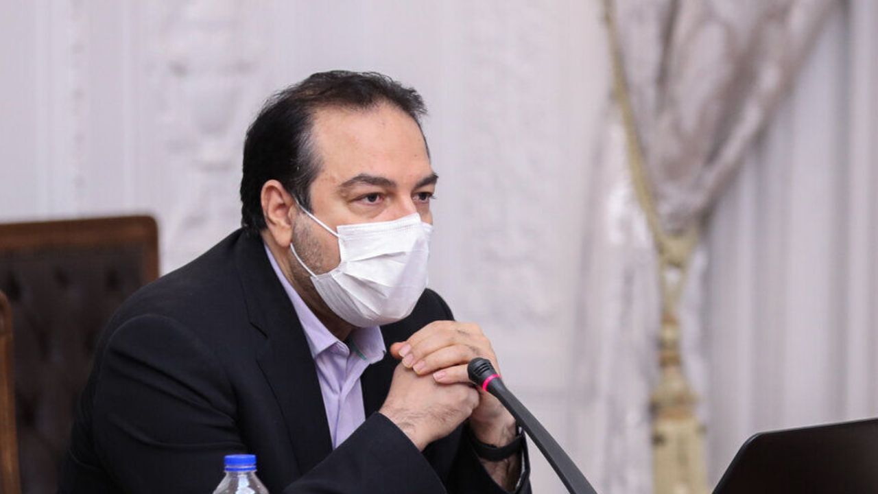 ضرورت برنامه‌ریزی نوبت‌دهی واکسیناسیون بمنظور جلوگیری از تجمع مردم