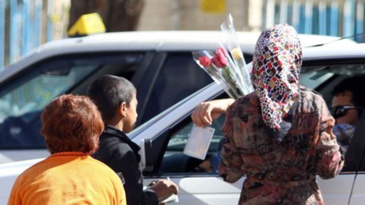 ساخت مدرسه برای کودکان کار در تهران/1000 مدرسه آجری جایگزین مدارس کانکسی می‌شود
