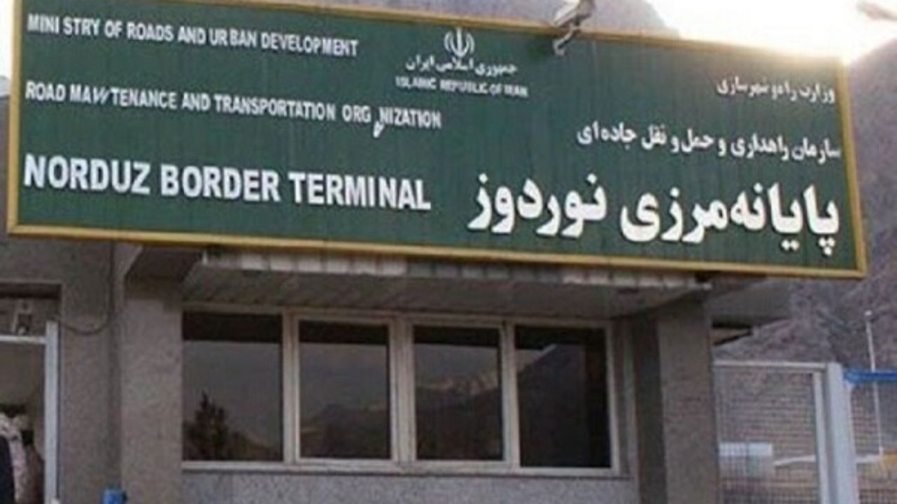 در یک ماه اخیر حدود 5 تا 6 هزار نفر ایرانی به ارمنستان رفته‌اند / روزانه 390 تا 400 نفر از مرز زمینی به ارمنستان سفر می‌کنند / عوارض خروج مسافران به خزانه واریز می‌شود