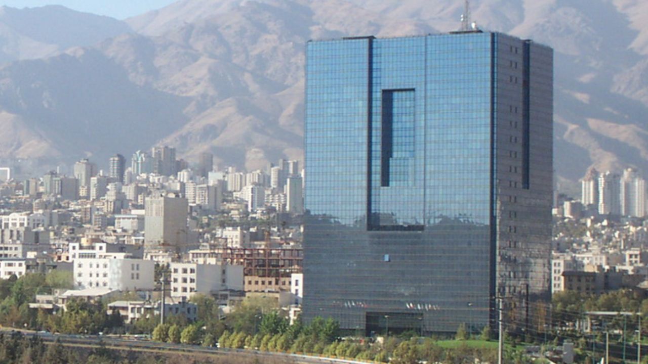 کنترل تورم نیازمند بانک مرکزی مستقل، مقتدر و پاسخگوست