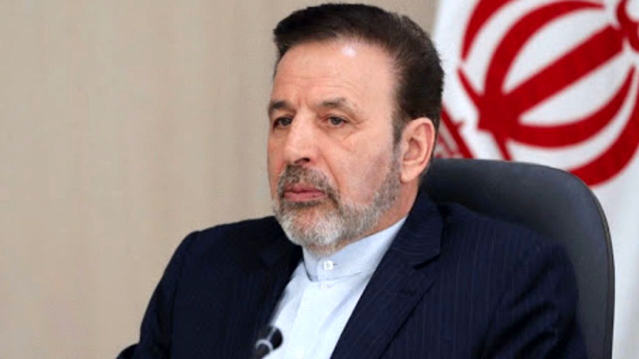دفاع رئیس دفتر رئیس‌جمهوری از اردکانیان / واعظی: مدیریت تامین آب و برق کاری پیچیده است / به دلیل خشکسالی امکان فعالیت نیروگاه‌های برق‌آبی وجود ندارد