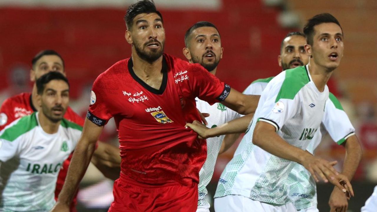 درگیری لفظی منصوریان با نیمکت‌ پرسپولیس و شکستگی سرِ 3 بازیکن