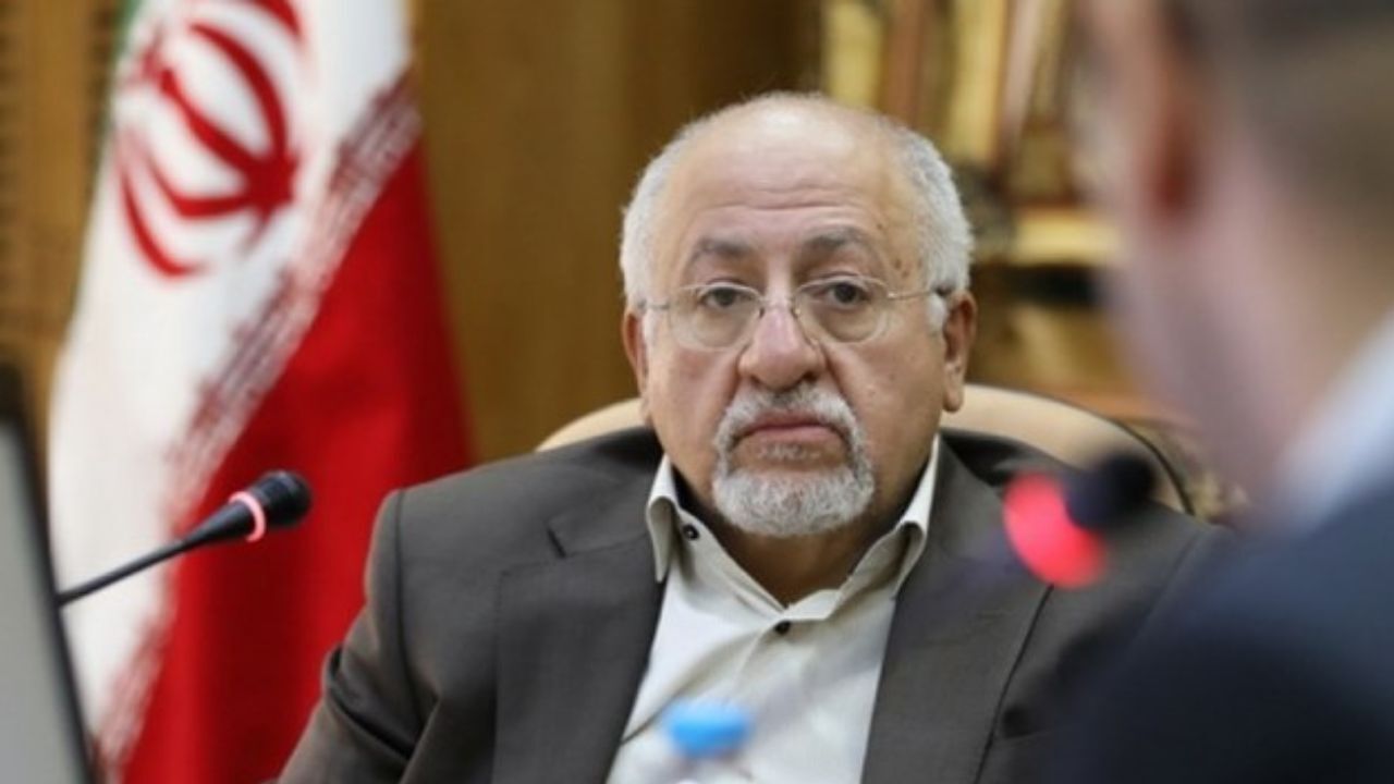 توکلی در نظارت‌هایش به یک گروه خاص بسنده نکند / شفافیت را از خانواده خودمان آغاز کنیم
