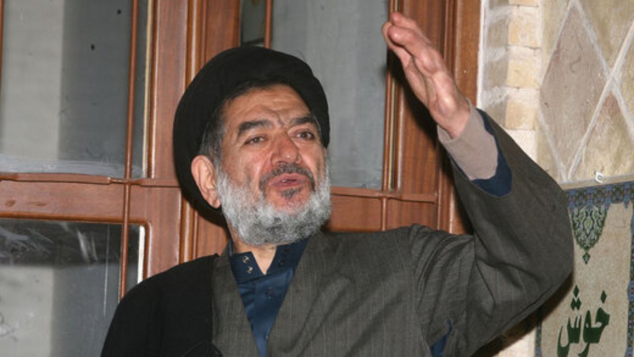 مجاورت بارگاه حضرت امیر(ع) شرافتی می خواهد که به هرکسی اعطا نمی شود/ پدر همیشه دعا می کرد خدا این لیاقت را از ایشان سلب نکند که بخواهند از آنجا به تهران برگردند