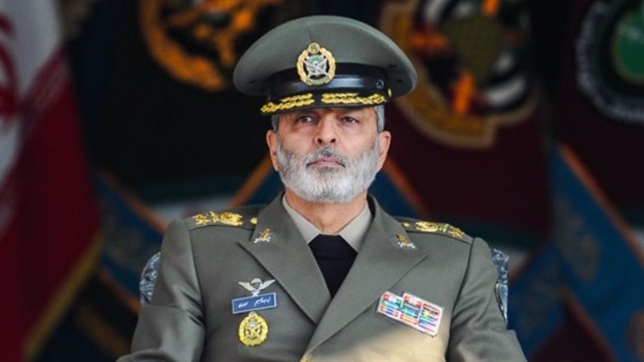 فرمانده کل ارتش از یگانهای نظامی در مرز دوغارون بازدید کرد