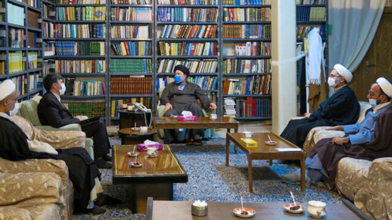 دکتر فیرحی برای کاستن مشکلات مفهومی و مصداقی «جمهوری اسلامی» تلاش کرد