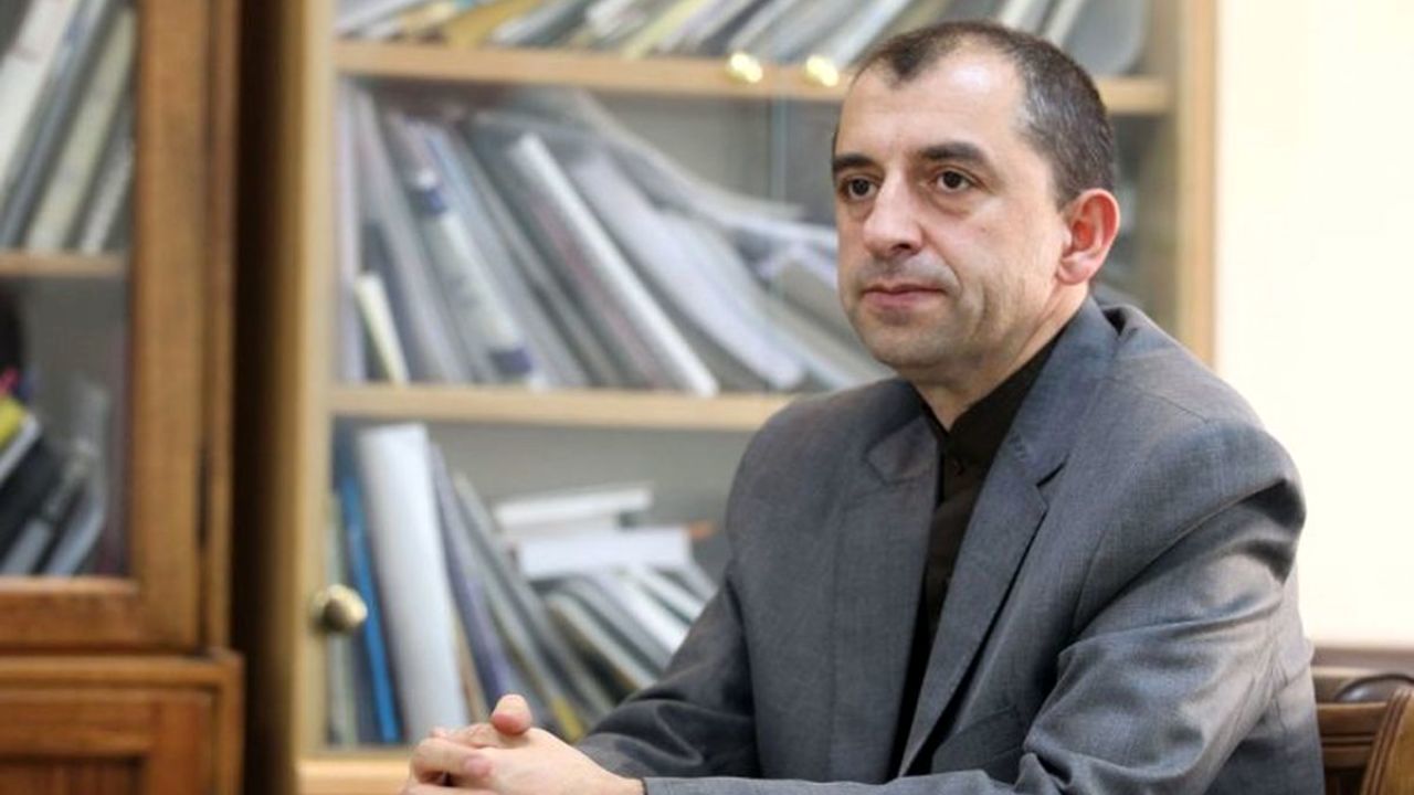 موقعیت گسل تهران، مشهد و تبریز فعال است / سکونت‌گاه‌های در معرض ریسک بالای زلزله، پُرجمعیت‌تر شدند / توسعه ناپایدار مسکن مهر باید متوقف شود