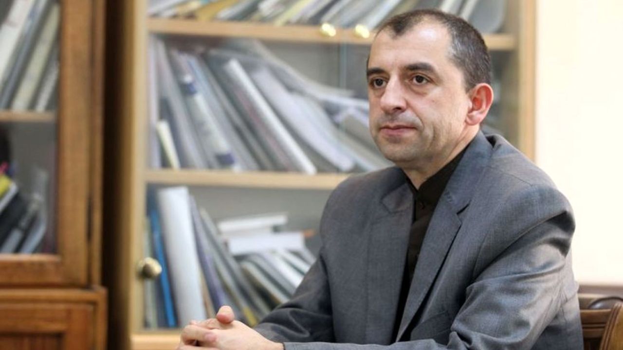 موقعیت گسل تهران، مشهد و تبریز فعال است / سکونت‌گاه‌های در معرض ریسک بالای زلزله، پُرجمعیت‌تر شدند / توسعه ناپایدار مسکن مهر باید متوقف شود
