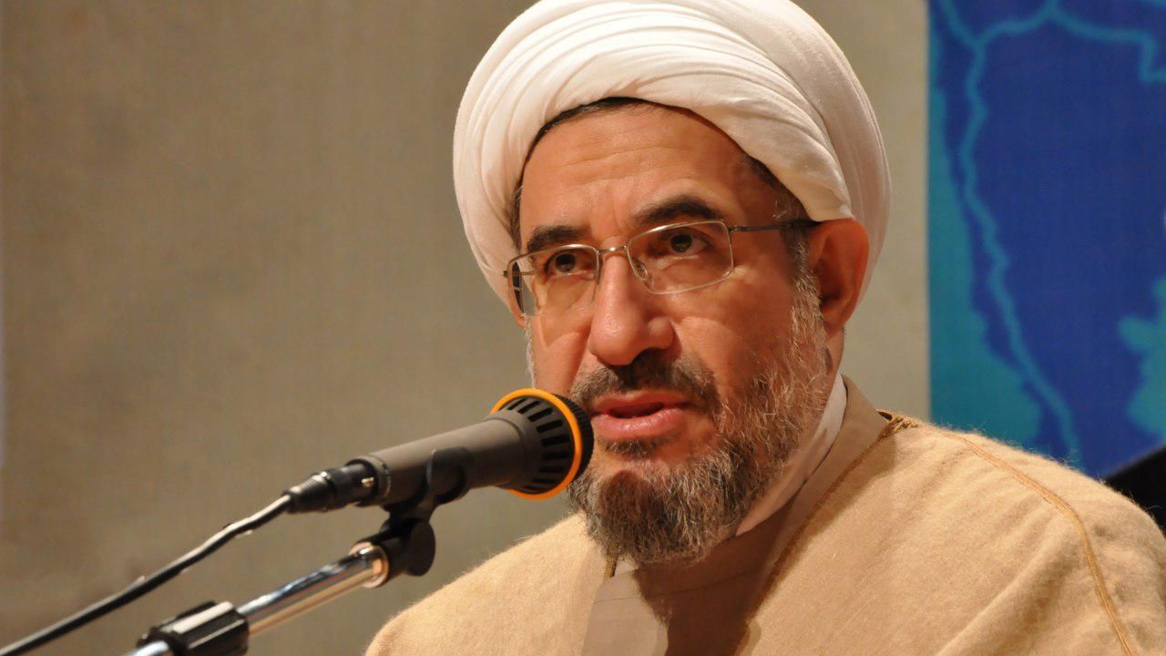 نصرت نکردن ما باعث تضعیف نظام می‌شود/ اگر مشکلی در نظام اسلامی است مشکل، مشکل ما است