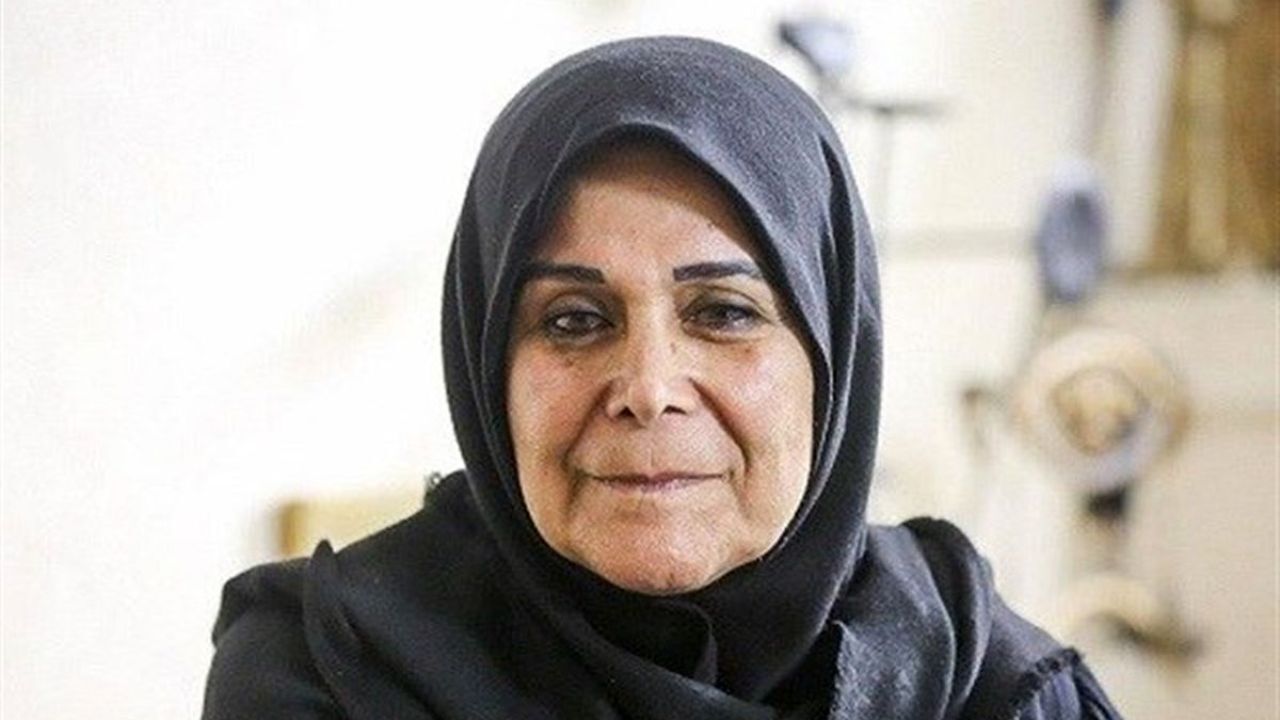 کلاس‌های عملی را نمی‌توان به صورت مجازی دنبال کرد / دانشجویی که دوربین دست نگرفته چگونه می‌تواند وارد عرصه کار سینمایی شود؟