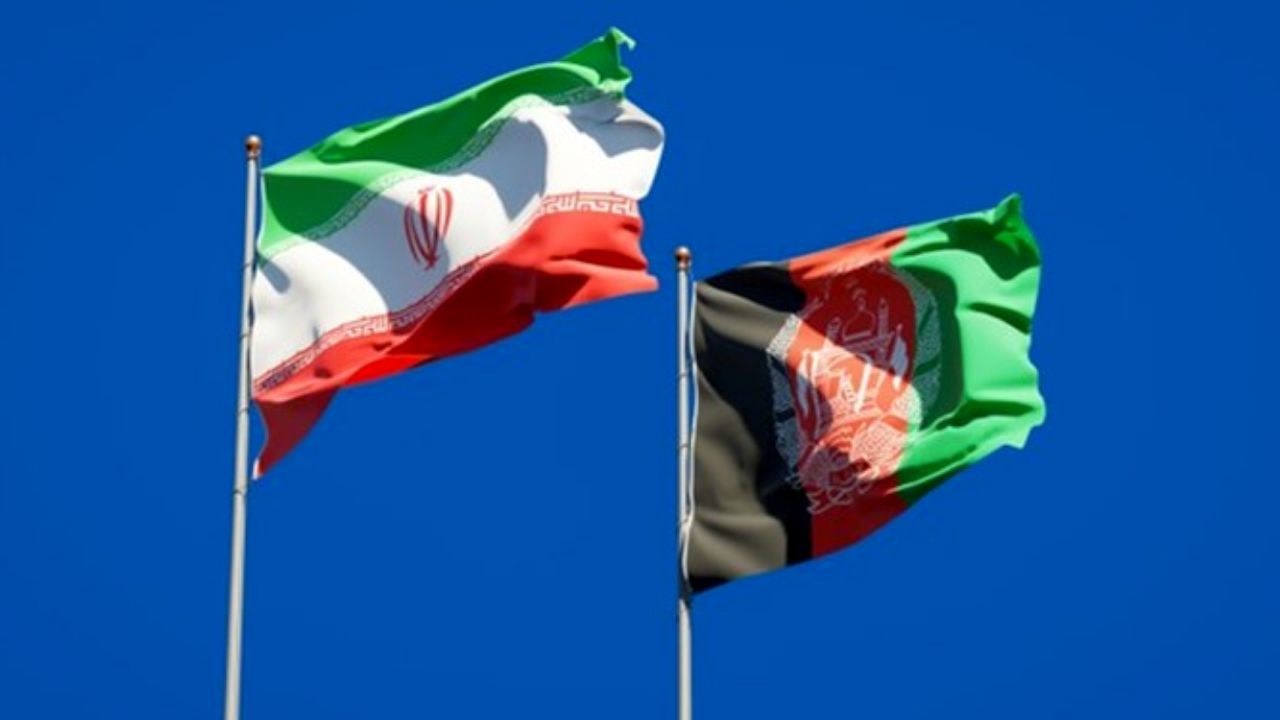 کاهش صادرات ایران به افغانستان طی دو هفته اخیر/ با ادامه این روند قطعا بخشی از صادرات سالانه به این کشور را از دست می دهیم