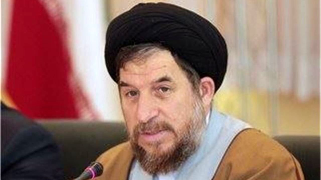 دولت سیزدهم هنوز نیامده بر سر کابینه دچار اختلاف شد؟ / نماینده تبریز: مذاکرات هسته ای و برجام مربوط به نظام است نه دولت / ارتباط با همسایگان در اولویت سیاست خارجی رییسی است