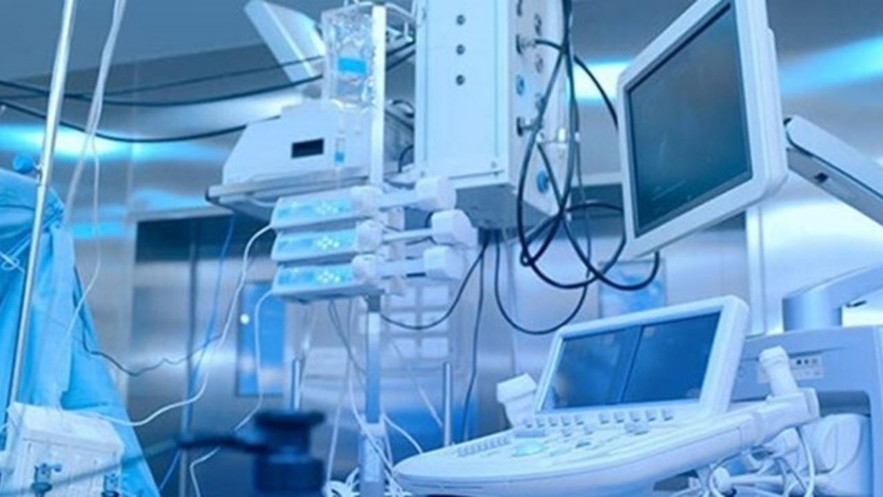 ارسال فوری تخت‌های ICU و دستگاه‌ ونتیلاتور برای دانشگاه علوم پزشکی مشهد