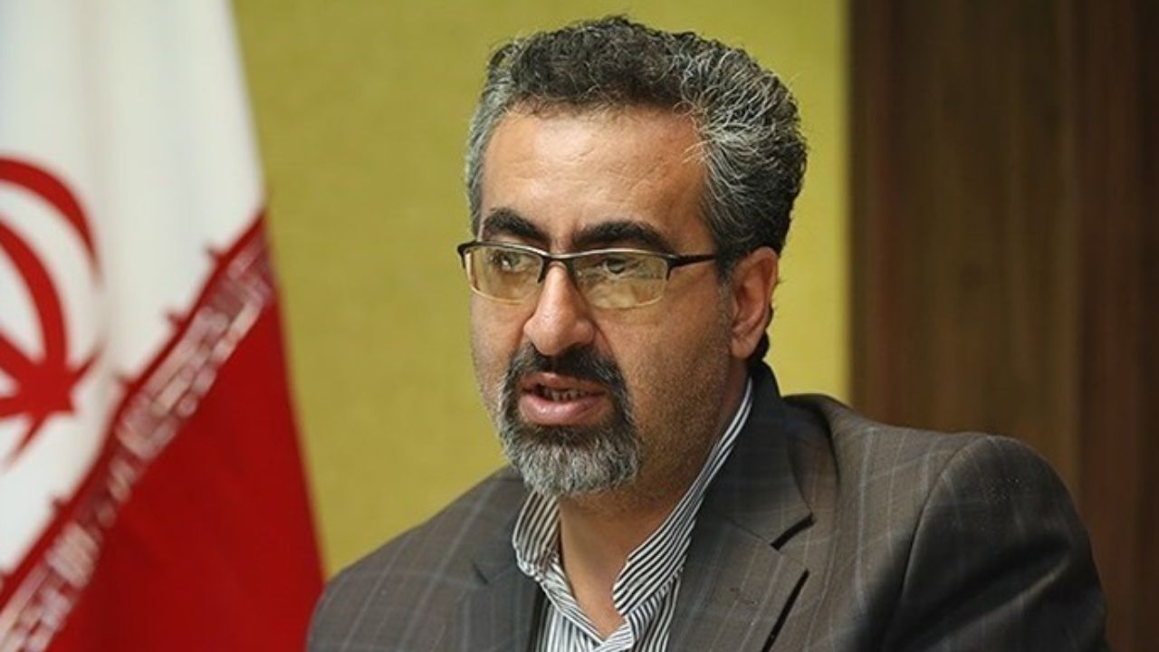 برای خرید واکسن‌های مدرنا و فایزر تولیدی خارج از آمریکا، در حال مذاکره هستیم / 375 هزار دوز واکسن و صد‌ها هزار بطری سرم خریداری شده از هند توقیف‌ شده و به کشور نرسیده / بخش عمده‌ واکسیناسیون کشور با واکسن‌های چینی انجام شده