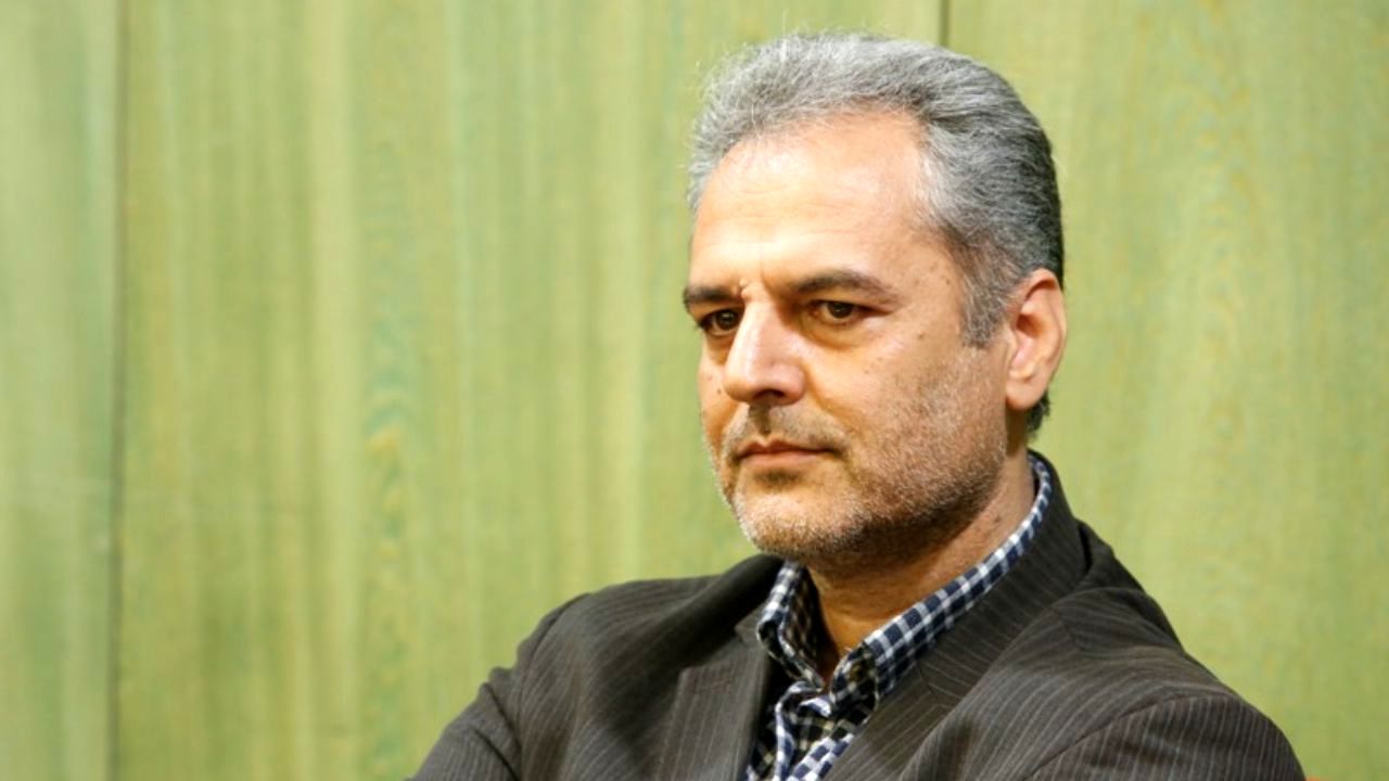 منتظر مجوز فاز 3 کارآزمایی بالینی واکسن رازی هستیم/ 700 هزار دز واکسن آماده تزریق داریم