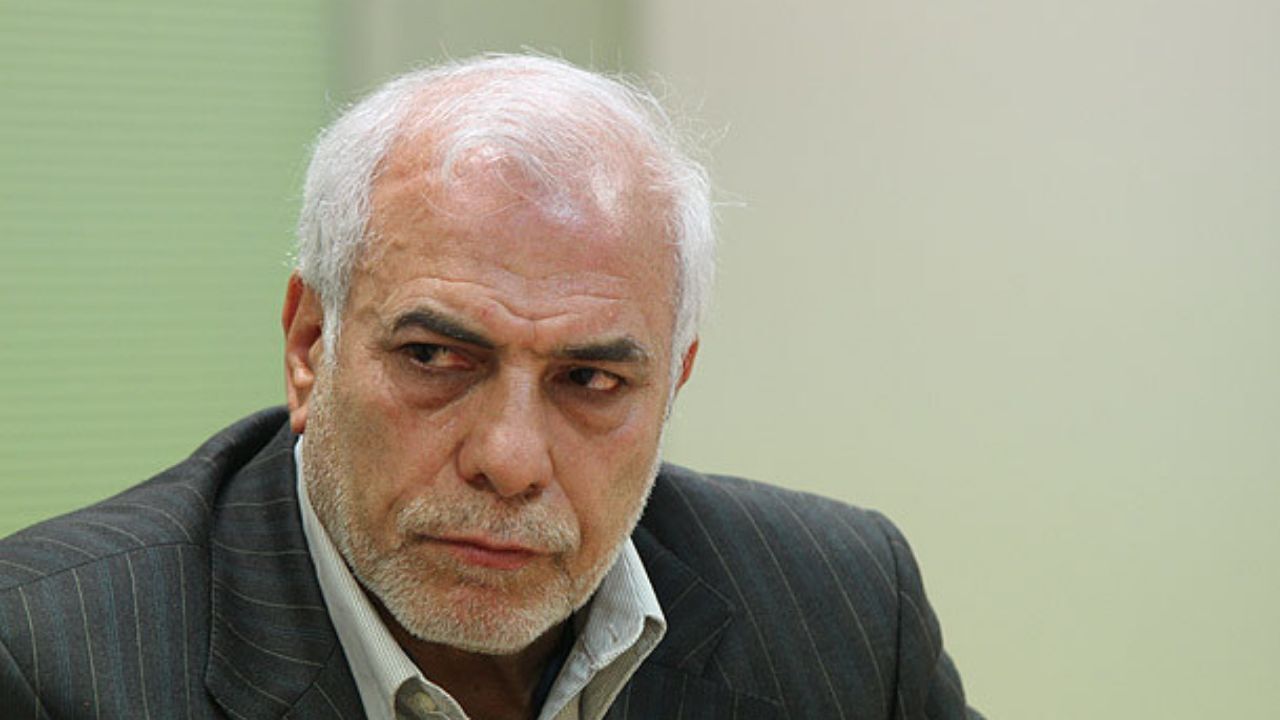امروز عده‌ای خودشان را به جای مردم که صاحبان کشور هستند، می‌گذارند / احزاب باید در اداره کشور نقش داشته باشند / اصلاح‌طلبی و تفکر اصلاح‌طلبان از بین نرفته است