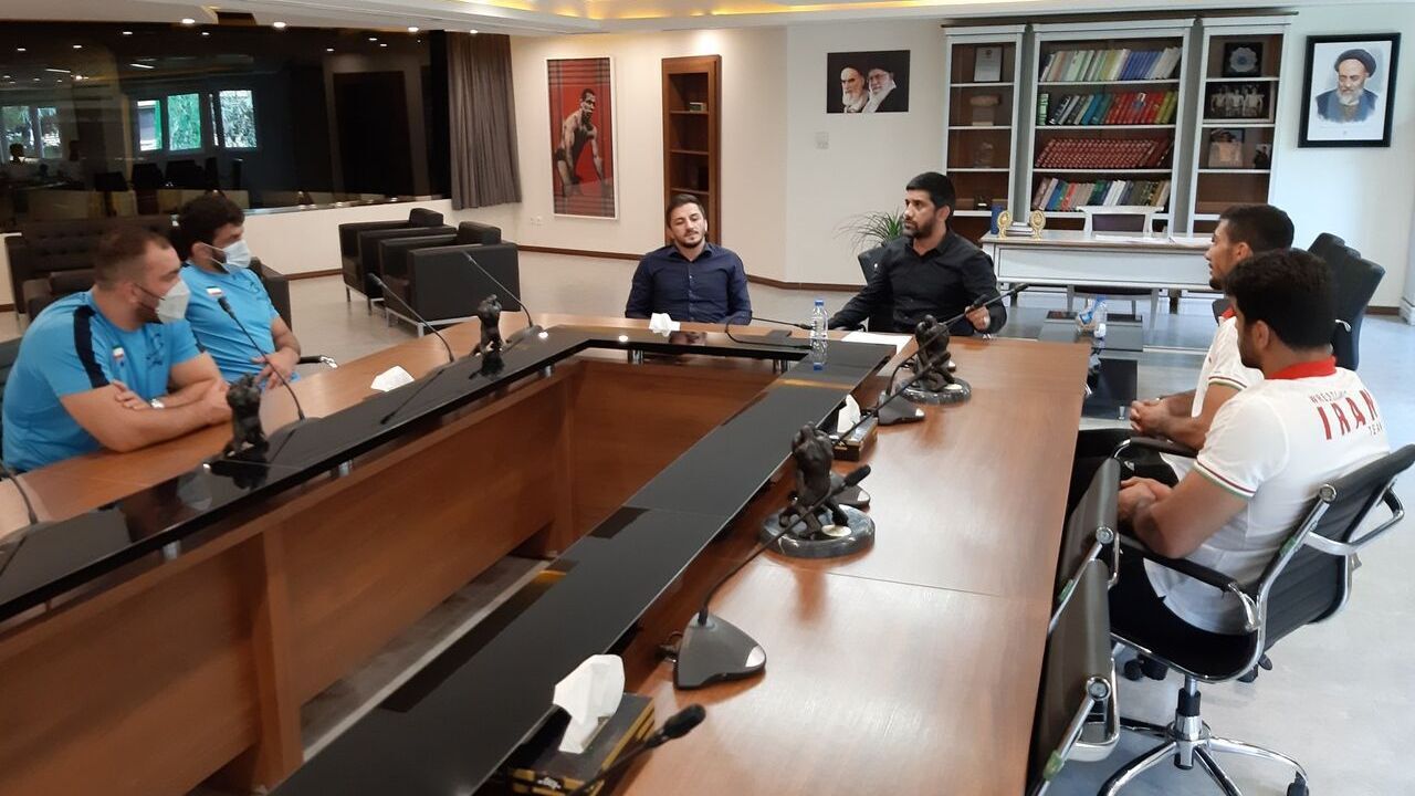 فدراسیون کشتی پاداش مدال‌آوران المپیکی را پرداخت کرد