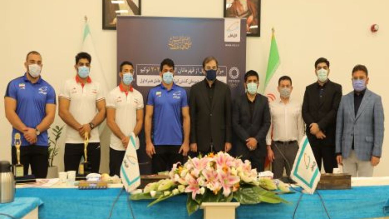 تجلیل همراه اول از مدال‌آوران کشتی در المپیک