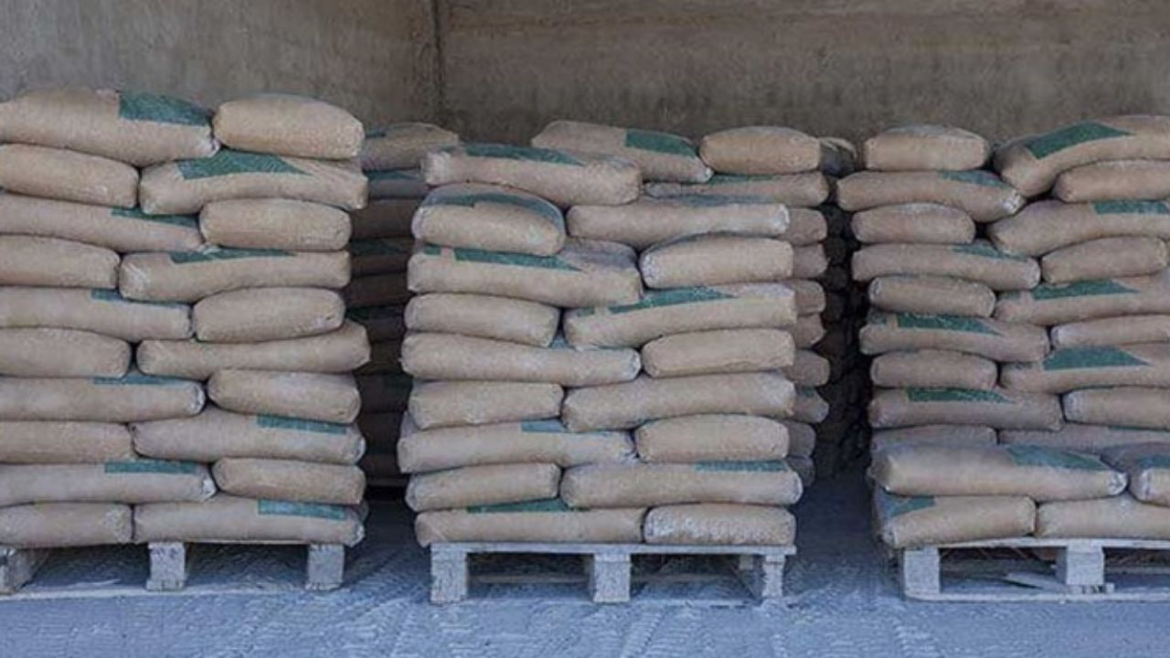 مجلس کاهش قیمت سیمان و مصالح ساختمانی را دنبال می‌کند